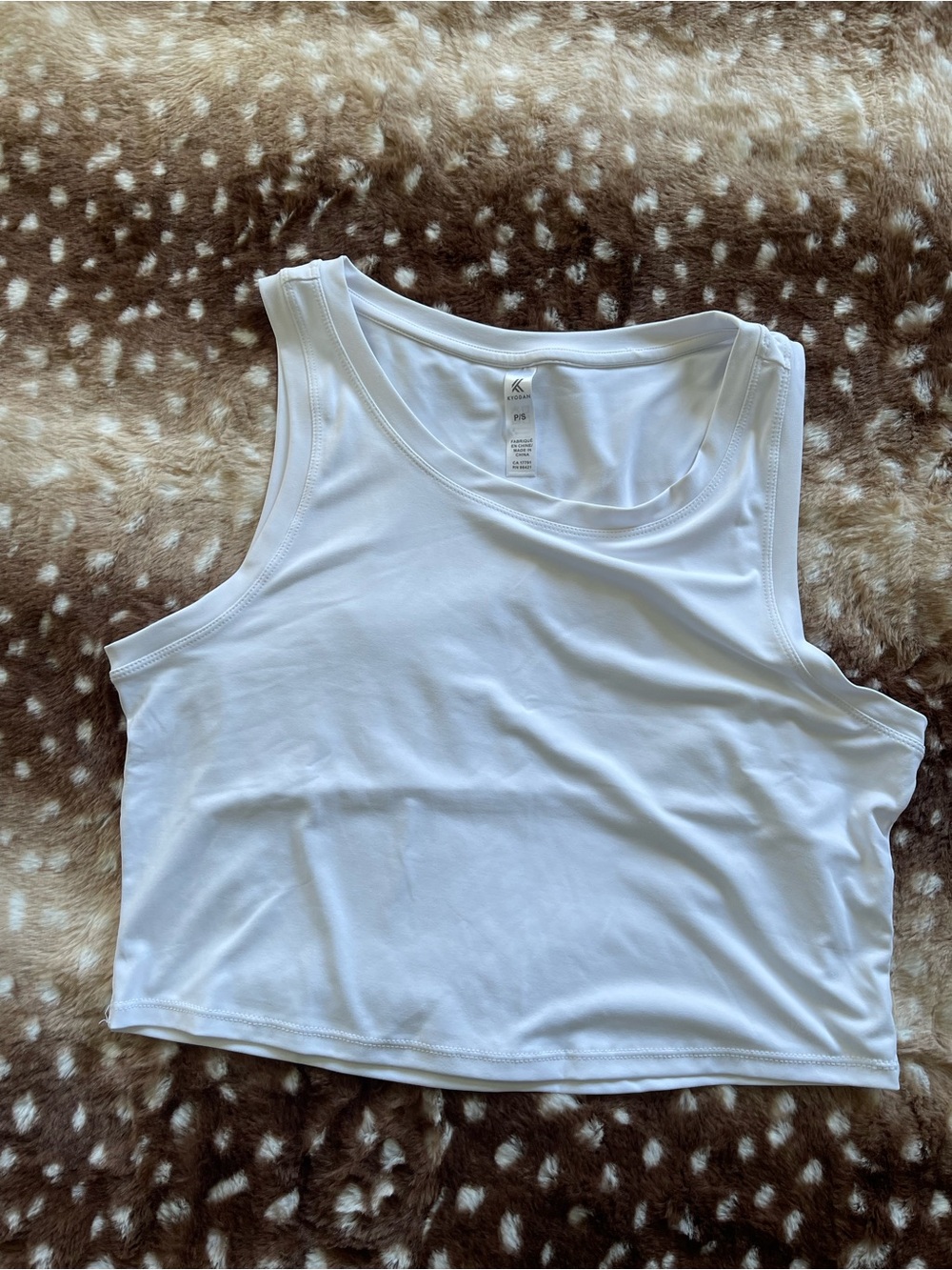 Kyodan white cropped work out top